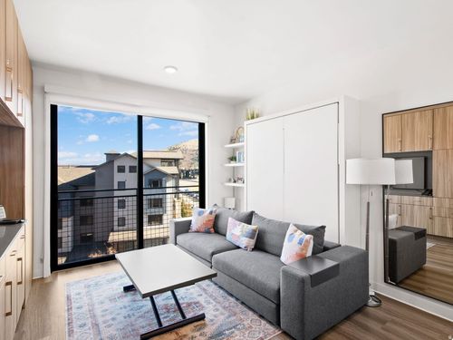 405-2670 Canyons Resort Dr, Park City, UT, 84098-1271 | Card Image