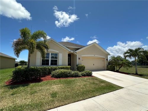 3315 Rockport St Sw, Vero Beach, FL, 32968-7861 | Card Image