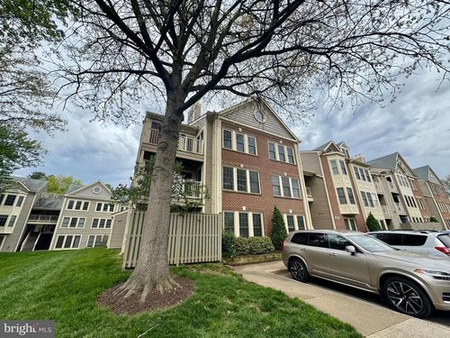 unit-303a-3804 Ridge Knoll Ct, FAIRFAX, VA, 22033-4617 | Card Image