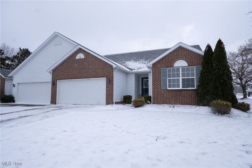 10344 Sudbury Cir Nw, North Canton, OH, 44720-4414 | Card Image