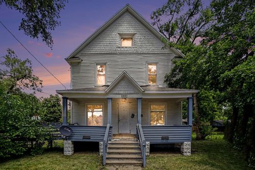 130 W Paterson St, Kalamazoo, MI, 49007-2558 | Card Image