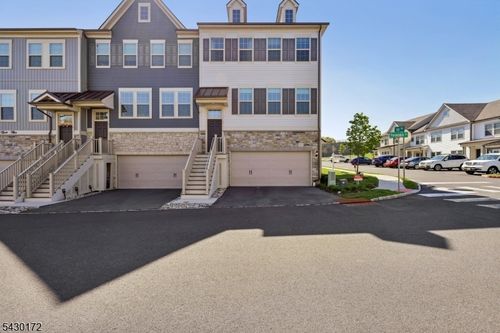 1 Periwinkle Ln, Warren, NJ, 07059-3501 | Card Image