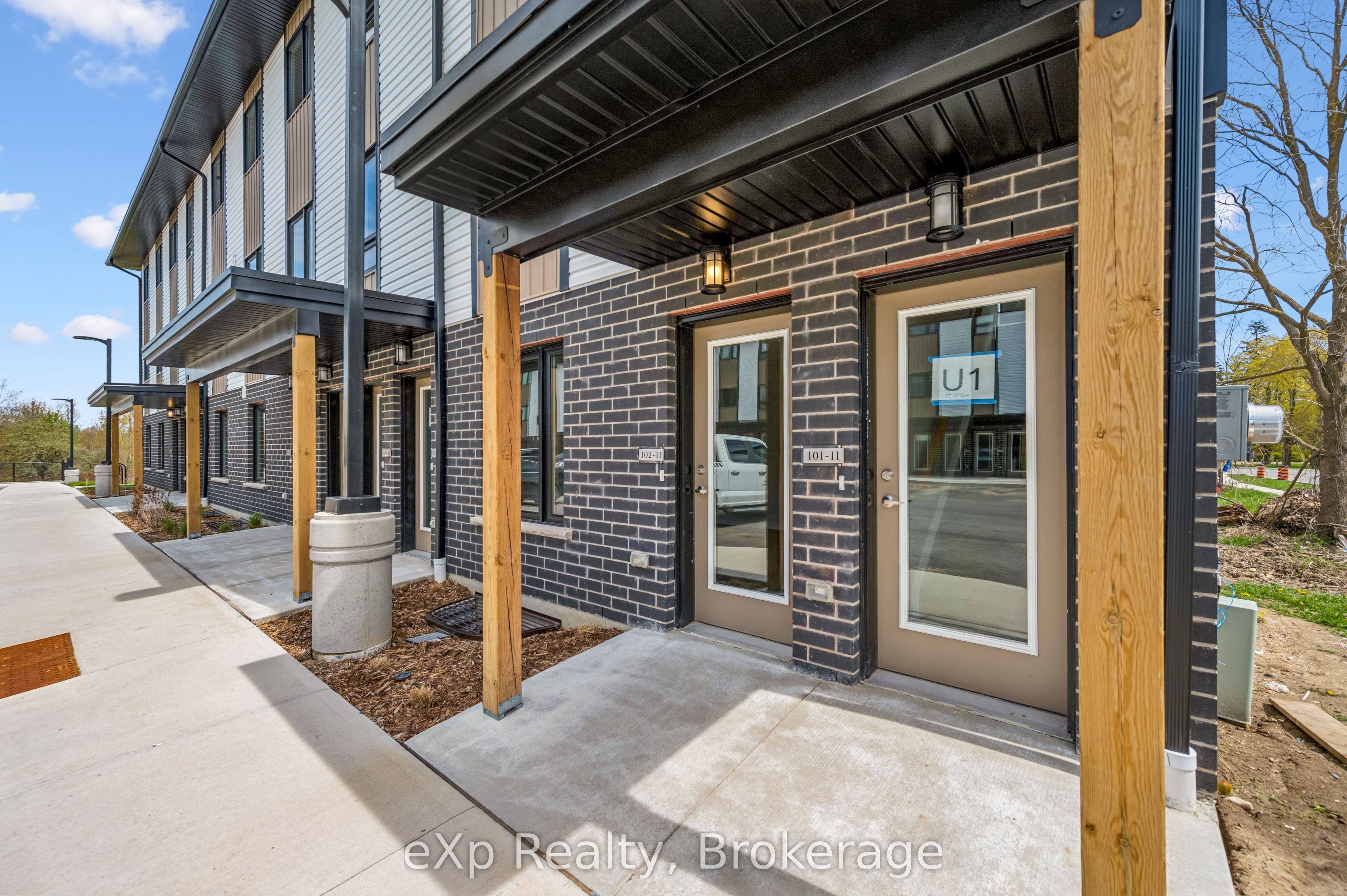 Residential in Centre Wellington 4