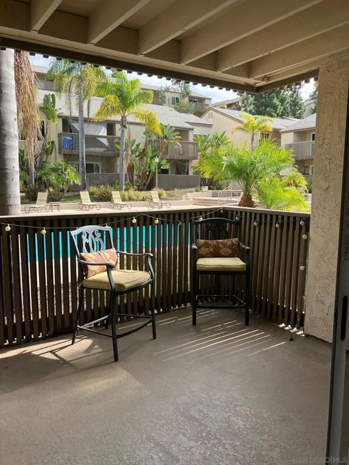 apt-f-8529 Villa La Jolla Dr, La Jolla, CA, 92037-2324 | Card Image