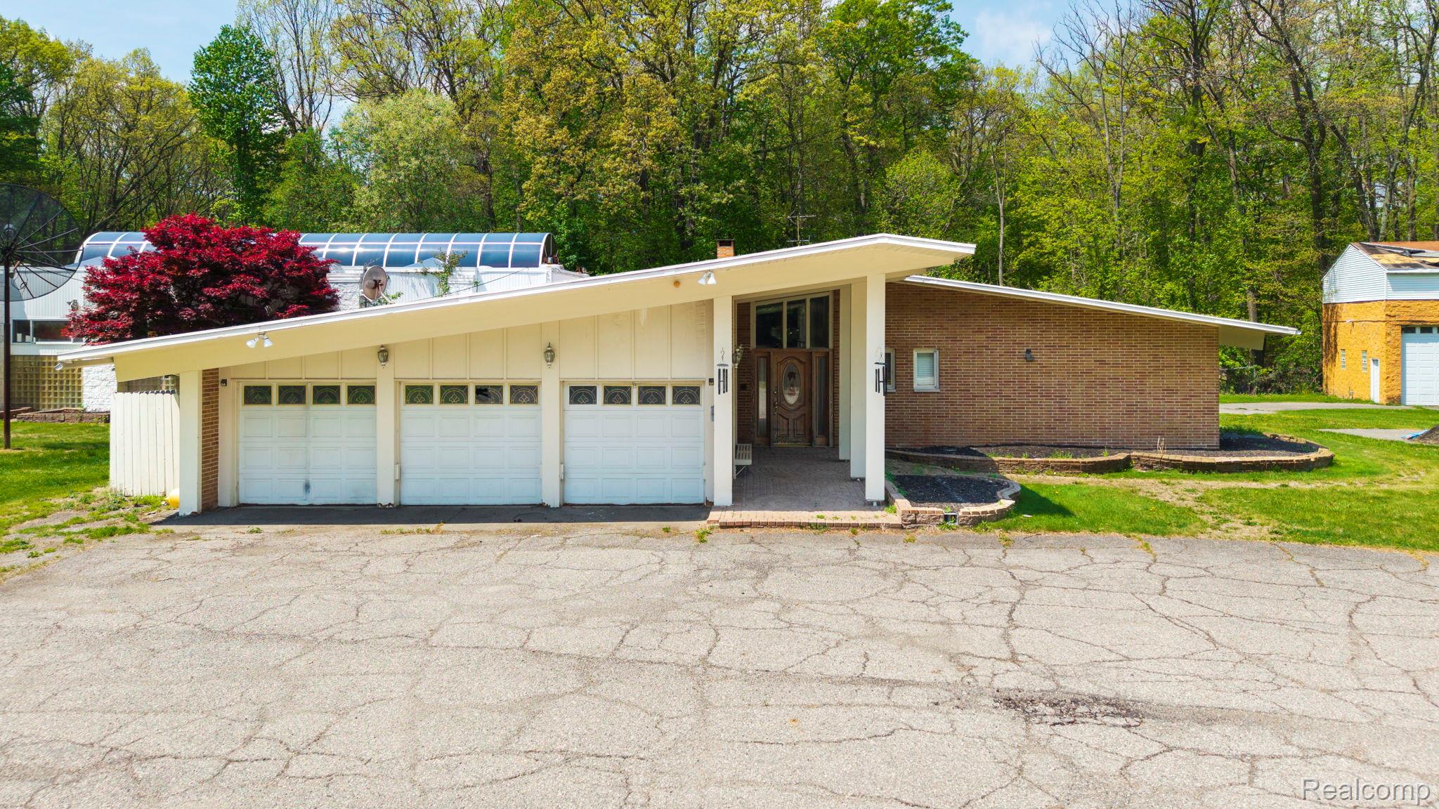 Residential in Southfield 4