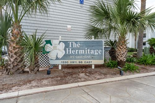 apt-309-1330 Miracle Strip Pkwy Se, Fort Walton Beach, FL, 32548-6241 | Card Image
