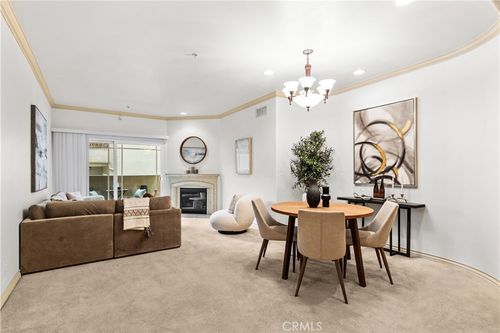 unit-203-10715 Camarillo St, North Hollywood, CA, 91602-1498 | Card Image