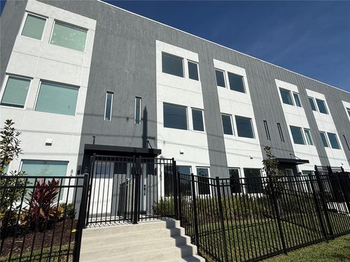 859 6th Ave S, ST PETERSBURG, FL, 33701-4511 | Card Image