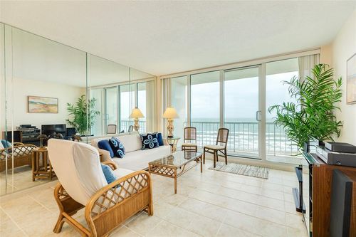 unit-1103-1401 E Beach Dr, Galveston, TX, 77550-3338 | Card Image