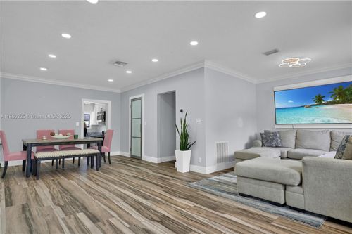 620 Carolina Ave, Fort Lauderdale, FL, 33312-1911 | Card Image