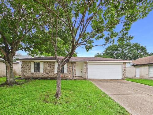 4922 Creekview Dr, La Porte, TX, 77571-2848 | Card Image