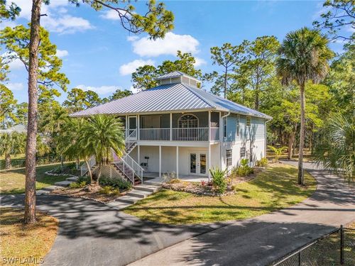 670 27th Street Nw, Naples, FL, 34120 | Card Image