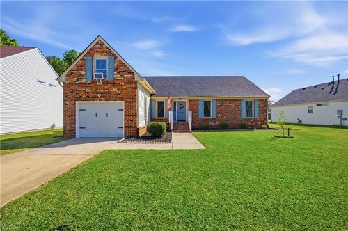 107 Dunbar Dr, Suffolk, VA, 23434-8019 | Card Image