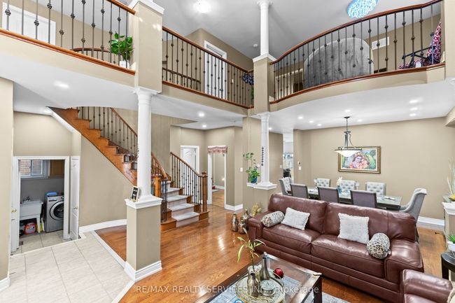 57 Lafayette Blvd, House other with 5 bedrooms, 3 bathrooms and 2 parking in Whitby ON | Image 9