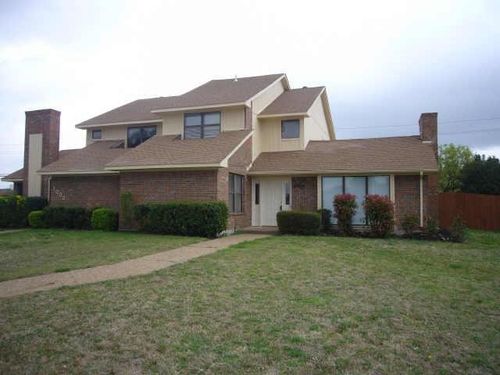 1001 Wimbledon Ln, Plano, TX, 75075-2249 | Card Image