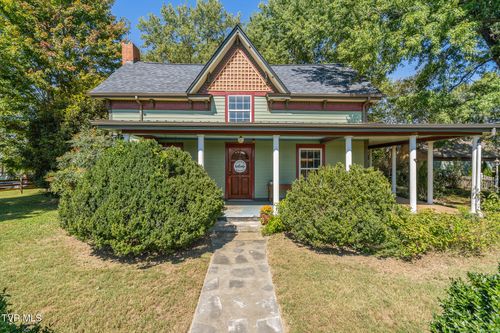 2220 Union Rd, Greeneville, TN, 37745-1053 | Card Image