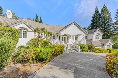 n-8900 N Seville Cir, Granite Bay, CA, 95746-5824 | Card Image