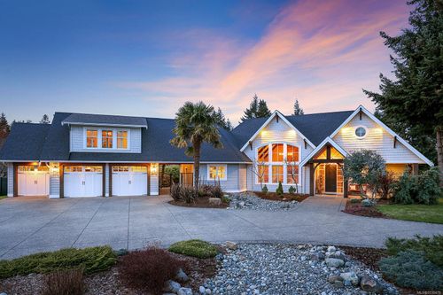 1050/1046 Kincora Lane, Comox, BC, V9M4C5 | Card Image