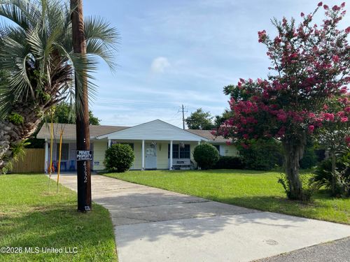 4332 Betts Cir, Gulfport, MS, 39501-1402 | Card Image