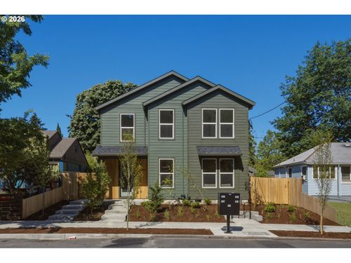 5-6181 N Albina Ave, Portland, OR, 97217-1802 | Card Image