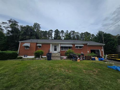3417 Windsor Rd Sw, Roanoke, VA, 24018-2045 | Card Image