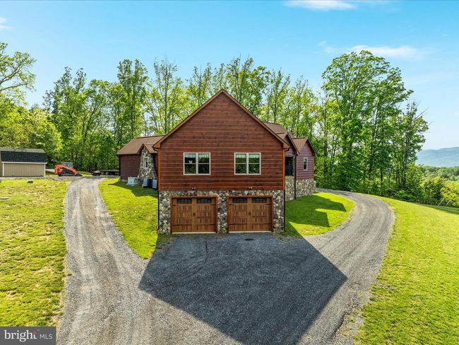 1996 Buck Mountain Rd, House other with 4 bedrooms, 4 bathrooms and null parking in Bentonville VA | Image 58