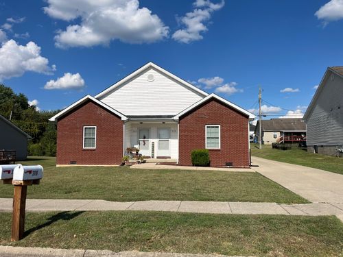 3118-3120 Winning Colors Way, Lawrenceburg, KY, 40342 | Card Image