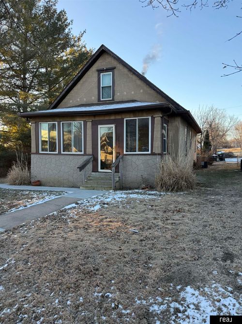 2857 Corby St, Omaha, NE, 68111-3322 | Card Image
