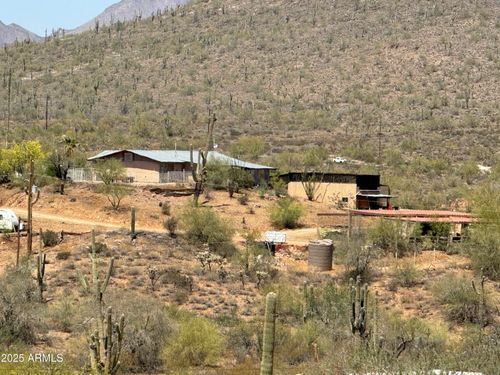 42213 N 3rd St, Desert Hills, AZ, 85086-7303 | Card Image