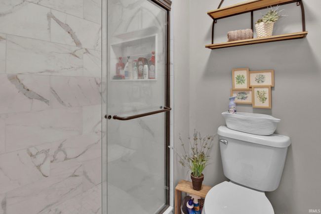 207 Meadows Dr, House other with 3 bedrooms, 2 bathrooms and null parking in Greentown IN | Image 11