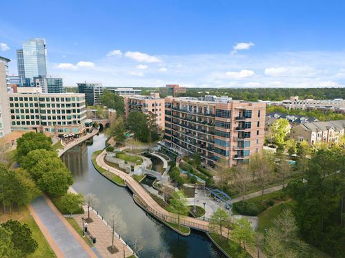 1b-3 Waterway Ct, The Woodlands, TX, 77380-2681 | Card Image