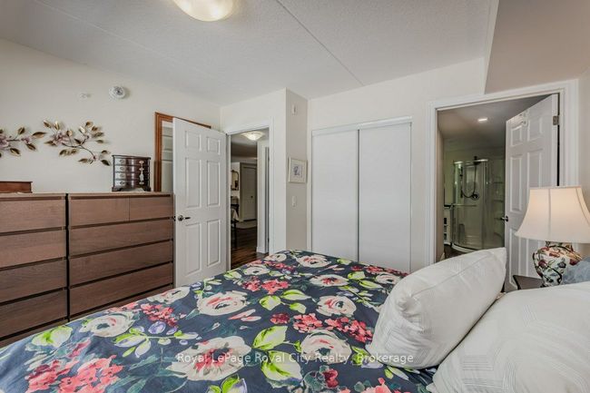 309 - 7 Kay Cres, Condo with 2 bedrooms, 2 bathrooms and 1 parking in Guelph ON | Image 19