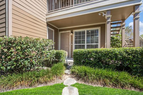 apt-111-1880 White Oak Dr, Houston, TX, 77009-7548 | Card Image