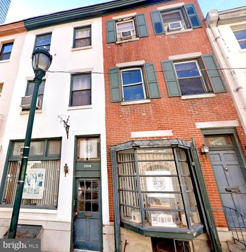 2016 Sansom St, PHILADELPHIA, PA, 19103-4417 | Card Image