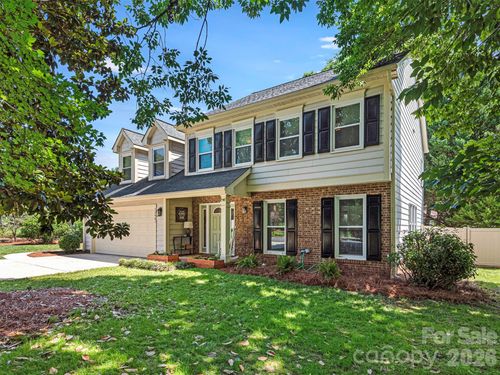 12401 Bentcreek Ln, Matthews, NC, 28105-0836 | Card Image