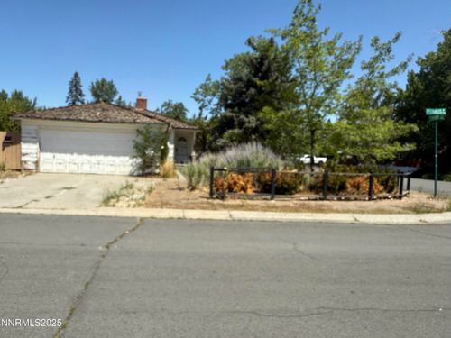 1085 Memory Ln, Reno, NV, 89509-2428 | Card Image