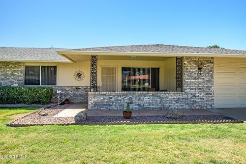 9613 W Oak Ridge Dr, Sun City, AZ, 85351-2044 | Card Image