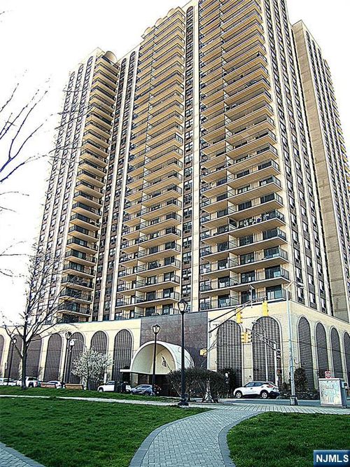 7855 Boulevard, North Bergen, NJ, 07047 | Card Image