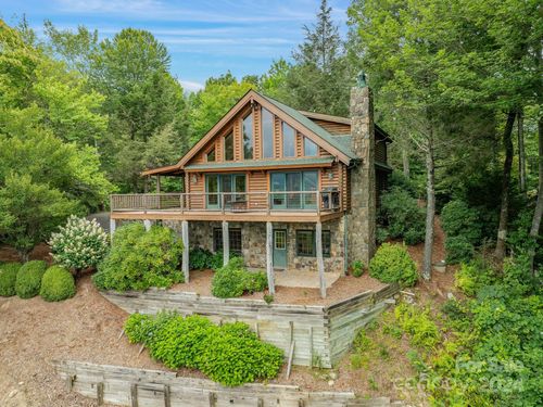 90 Forest Ridge Rd, Burnsville, NC, 28714-8533 | Card Image