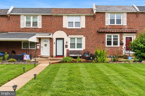 417 Seven Oaks Dr, Clifton Hts, PA, 19018-1217 | Card Image