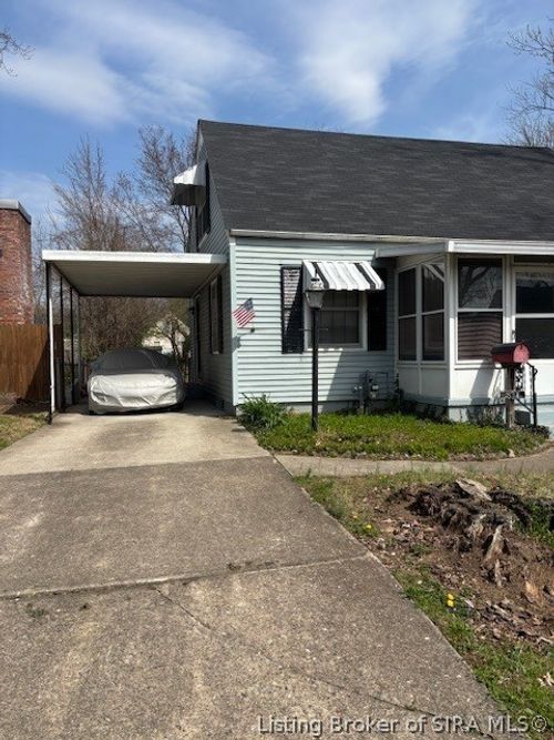 534 N Whitcomb Ave, Clarksville, IN, 47129-2446 | Card Image
