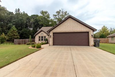 6054 Wisteria Lane, House other with 3 bedrooms, 2 bathrooms and null parking in Jonesboro AR | Image 2