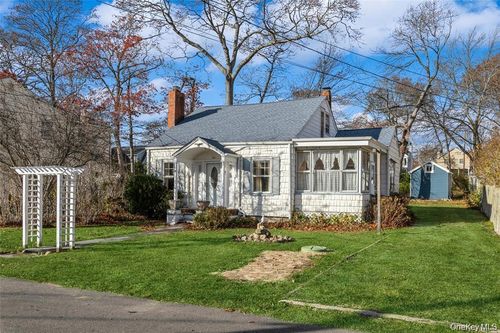 84 Riviera Dr, Mastic, NY, 11950-4314 | Card Image