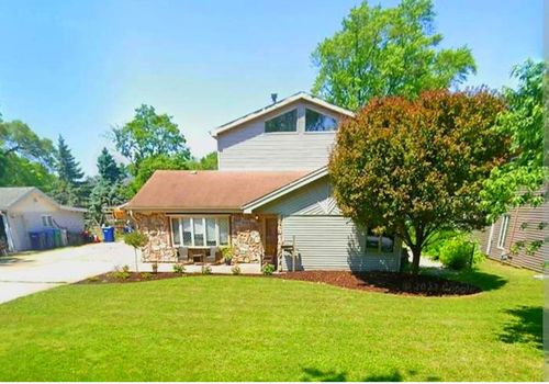 11512 S Nagle Ave, Worth, IL, 60482-2310 | Card Image