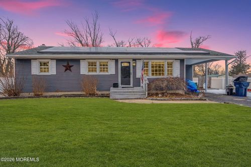 916 Beachwood Blvd, Beachwood, NJ, 08722-2306 | Card Image