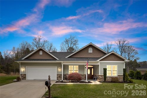 1123 King George Ct, Lenoir, NC, 28645-7015 | Card Image