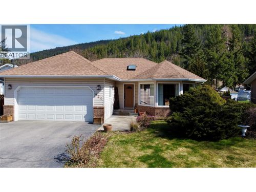 421 Oak Ave, Sicamous, BC, V0E2V1 | Card Image