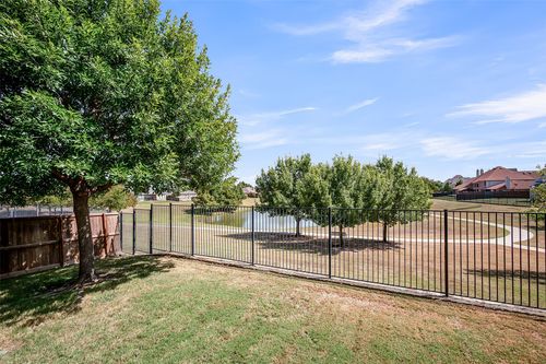 2723 Portside Dr, Grand Prairie, TX, 75054-7277 | Card Image