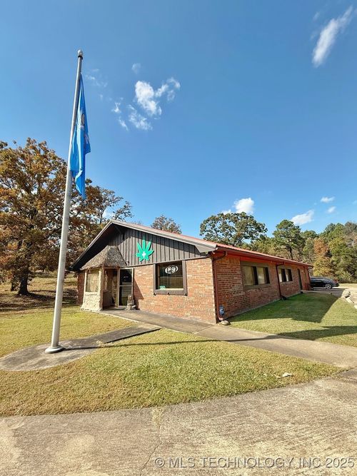 45143 Us Highway 59, Heavener, OK, 74937-3799 | Card Image