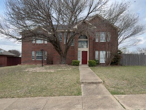 704 Inglewood Trl, Desoto, TX, 75115-6324 | Card Image